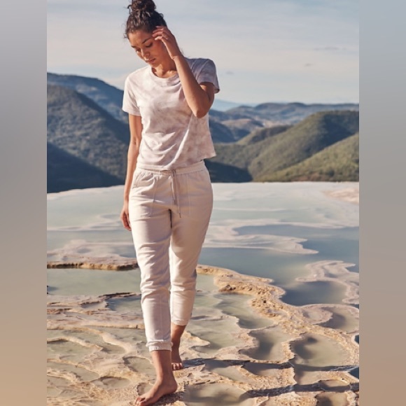 Athleta Pants - Athleta Farallon Jogger Pant, Birch Grey size 8
